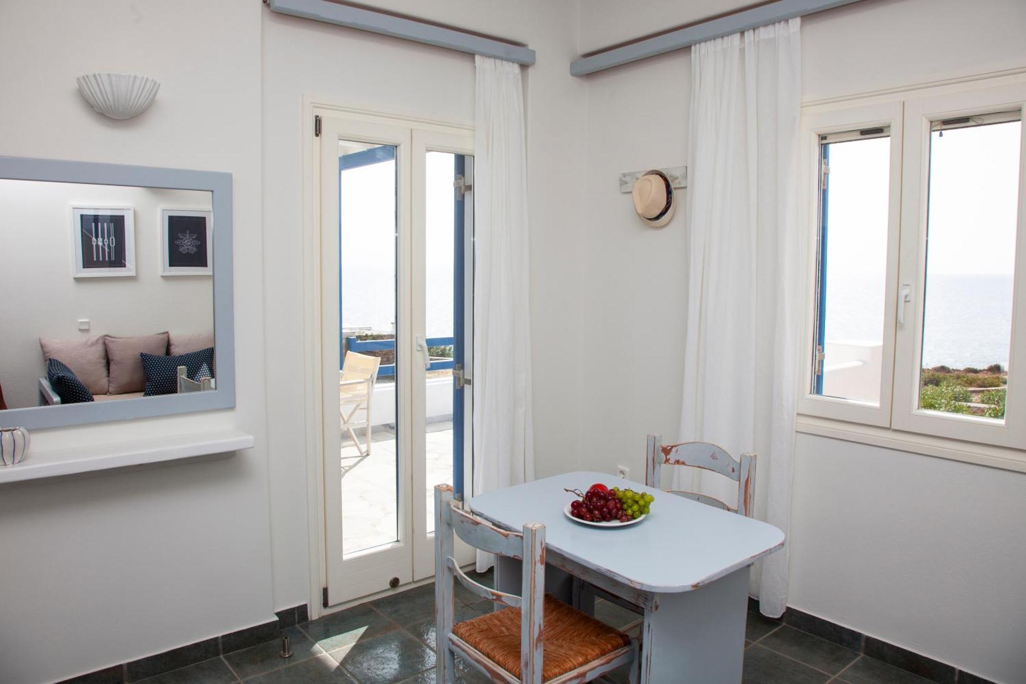 Aura Paros Apartment Logaras Room photo