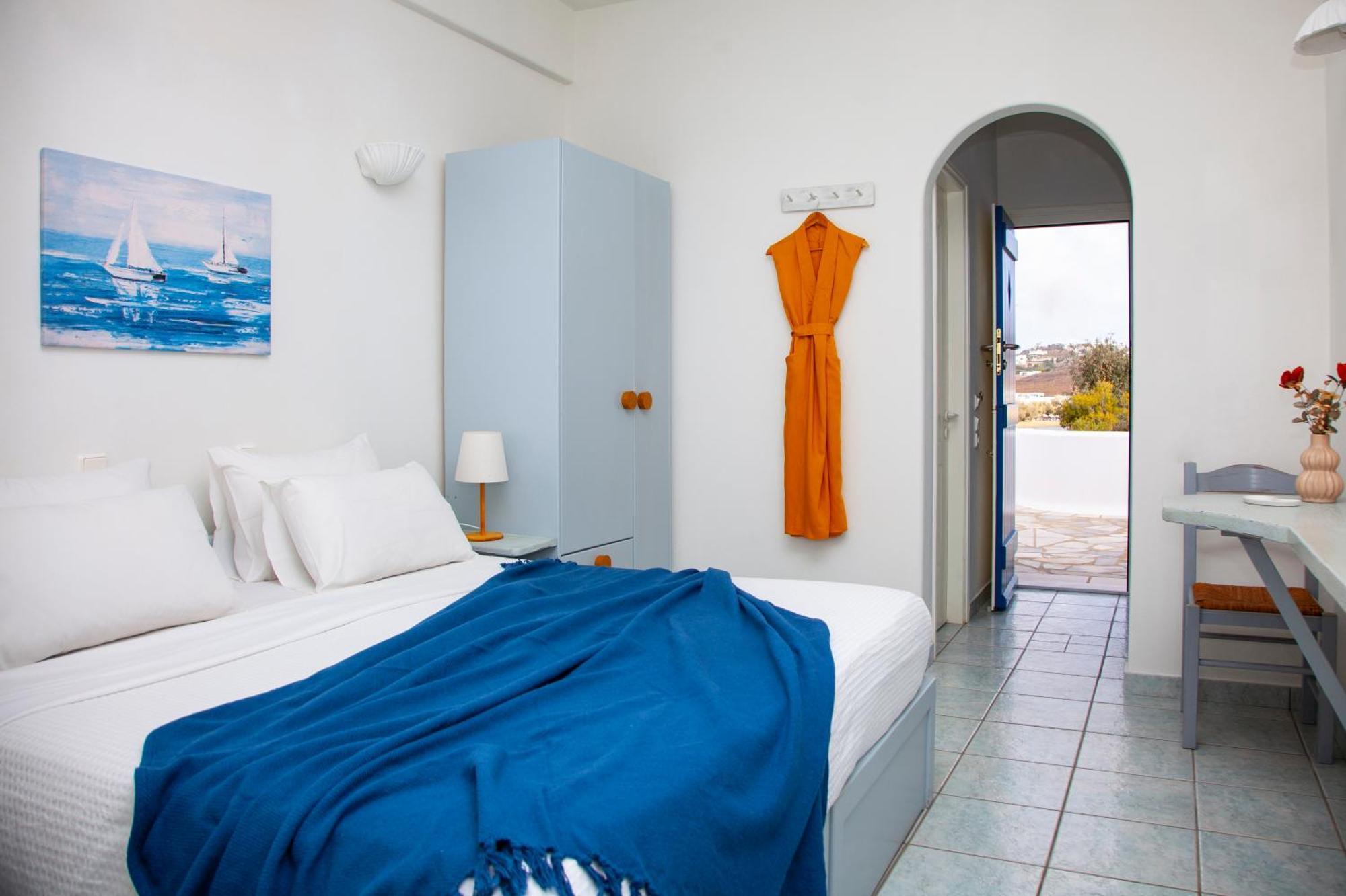 Aura Paros Apartment Logaras Room photo